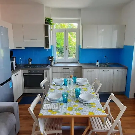 Casa Vacanze - Casa Quattro Luci