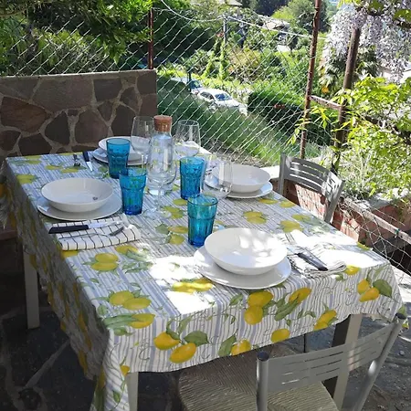 Holiday home Casa Vacanze - Casa Quattro Luci Tronzano Lago Maggiore
